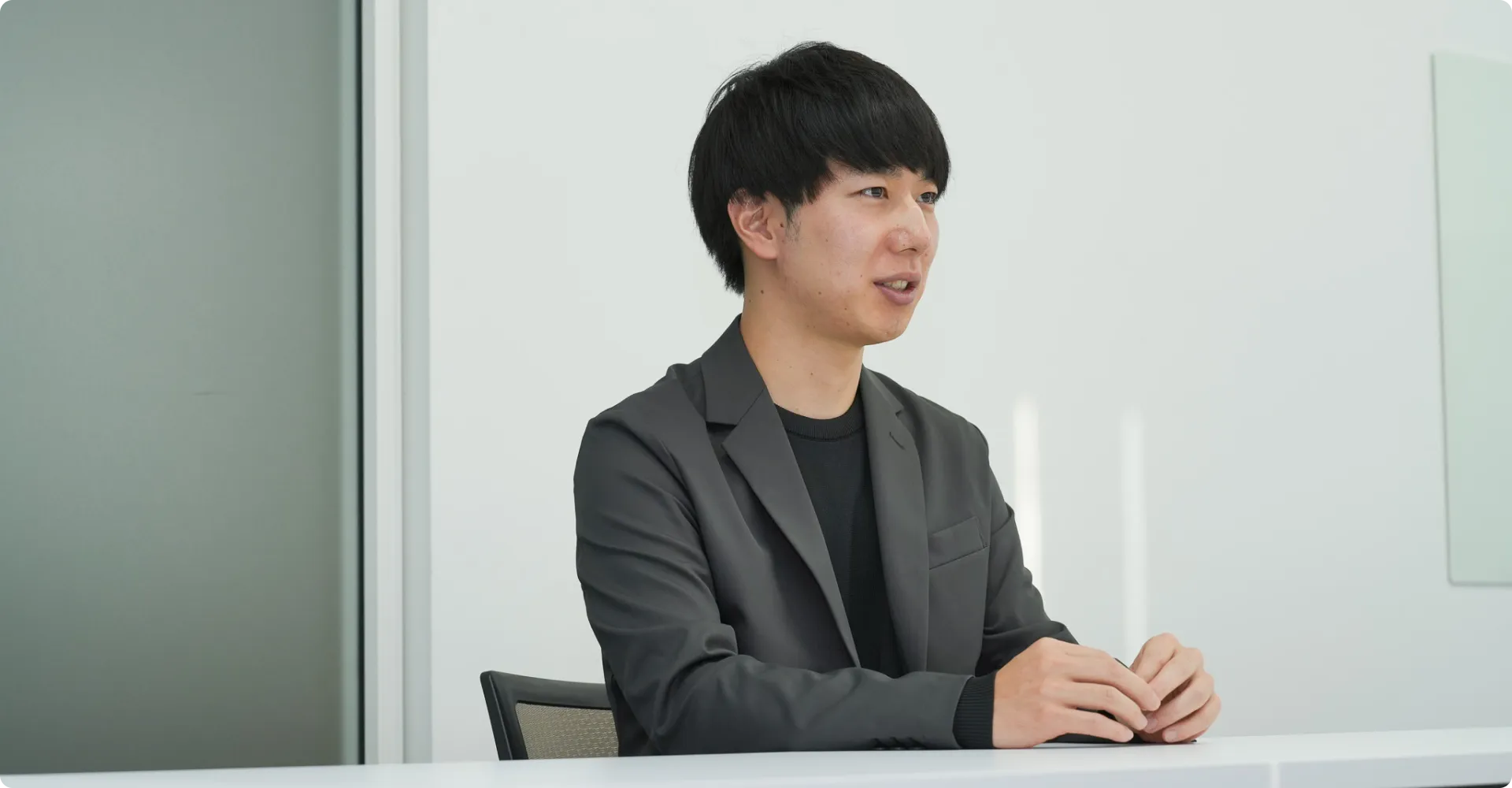 医師の声とミッションを接続し、
熱狂を生む「作品」を創る